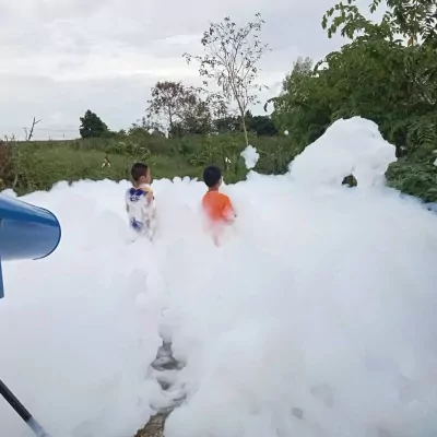 10836